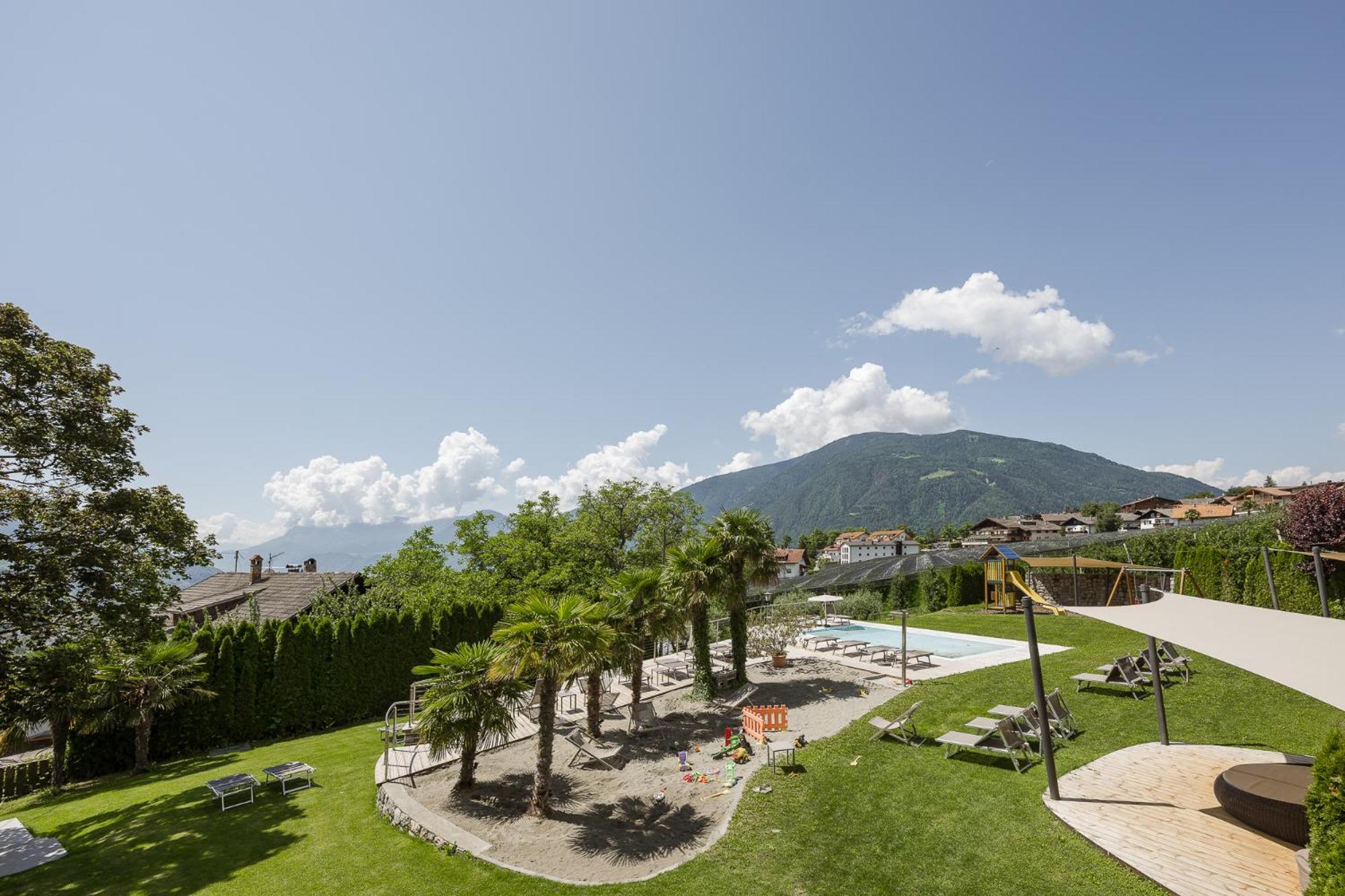 Landsitz Stroblhof Hotell Tirol Eksteriør bilde